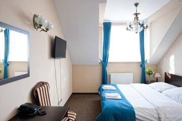 Фото номера Двухместный номер с 1 кроватью Отель Hotel Millenium г. Góra Motyczna 6